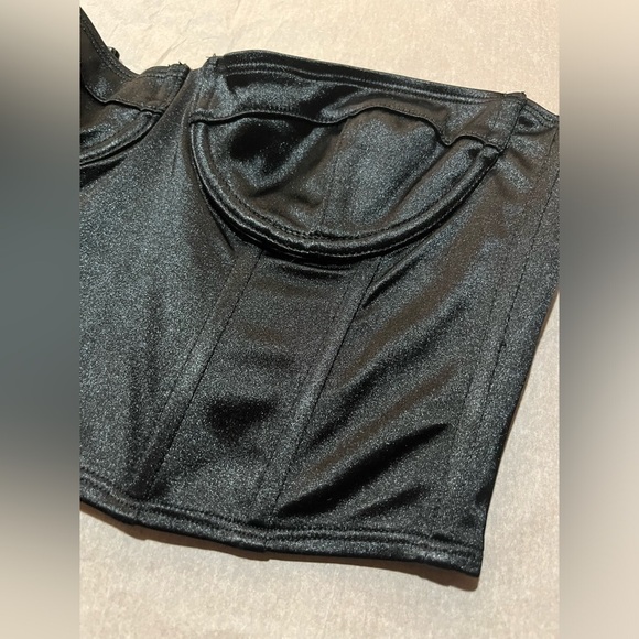 Edikted Satin Black Cropped Corset Bustier Top SM - Picture 2 of 8